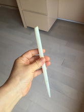 Load image into Gallery viewer, 20.5cm 100% Natural light green white Xiu Jade Serpentine oval style hairpin AW19
