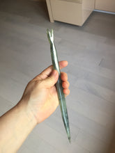 Load image into Gallery viewer, 24cm 100% Natural light green black Xiu Jade Serpentine vantage fish square style hairpin AW22
