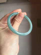 Load image into Gallery viewer, 51.5mm Certified Type A 100% Natural half green/blue half porcelain white Guatemala slim Jadeite bangle PF14-5874
