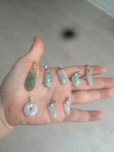 Load image into Gallery viewer, 100% Natural type A icy oily dark green Jadeite Jade seashell (福贝)  pendant F146
