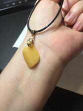 Load image into Gallery viewer, 100% natural type A jadeite jade icy watery yellow green black Willow leaf pendant group AX152
