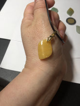 Load image into Gallery viewer, 100% natural type A jadeite jade icy watery yellow green black Willow leaf pendant group AX152
