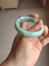 Load image into Gallery viewer, 50.5mm Certified Type A 100% Natural sunny apple green/red oval Jadeite Jade bangle BG61-0174

