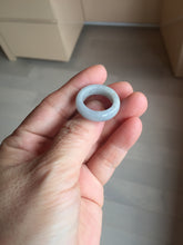 Load image into Gallery viewer, Size 6 1/2 100% natural type A light purple white jadeite band ring group AA110
