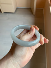 Load image into Gallery viewer, 56.6mm 100% natural smoky purple/icy ash gray Quartzite (Shetaicui jade) bangle SY58
