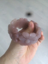 Load image into Gallery viewer, 54mm 100% natural light red/purple/white Quartzite (Shetaicui jade) carved galsang flower(格桑花) bangle XY96
