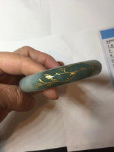 Load image into Gallery viewer, 57.3mm 100% Natural type A greenwatermelon rind  (瓜油青) carved flowers and golden-painted Jadeite Jade bangle PB287-2124
