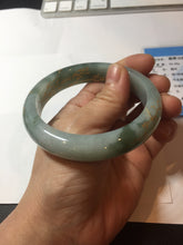 Load image into Gallery viewer, 57.3mm 100% Natural type A greenwatermelon rind  (瓜油青) carved flowers and golden-painted Jadeite Jade bangle PB287-2124
