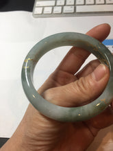 Load image into Gallery viewer, 57.3mm 100% Natural type A greenwatermelon rind  (瓜油青) carved flowers and golden-painted Jadeite Jade bangle PB287-2124
