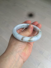 Load image into Gallery viewer, 57.7mm certified Type A 100% Natural light purple/white with green floating flowers Jadeite Jade bangle AY62-0442
