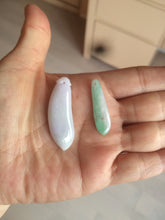 Load image into Gallery viewer, 100% natural type A light purple sunny green blessed melon(福瓜) Jadeite Jade pendant AC83
