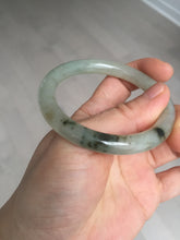 Load image into Gallery viewer, 51.5mm certified 100% natural Type A light green yellow with floating seaweed round cut jadeite jade bangle BM64-6613

