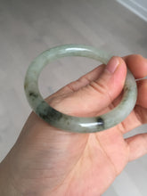 Load image into Gallery viewer, 51.5mm certified 100% natural Type A light green yellow with floating seaweed round cut jadeite jade bangle BM64-6613
