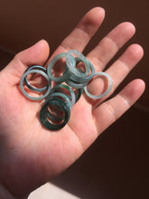 Load image into Gallery viewer, 15.9mm 5 1/4 100% natural type A icy watery green/blue icy watery Guatemala jadeite jade band ring group BP86
