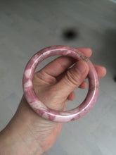 Load image into Gallery viewer, 58mm 100% natural rose pink round cut rose stone (Rhodonite)bangle sy4
