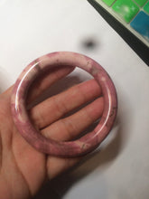 Load image into Gallery viewer, 58mm 100% natural rose pink round cut rose stone (Rhodonite)bangle sy4
