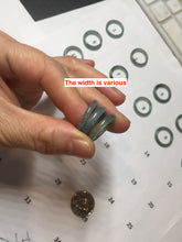 Load image into Gallery viewer, 15.5mm size 4 3/4 100% natural type A icy watery green/blue icy watery Guatemala jadeite jade band ring group PE126
