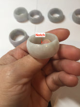 Load image into Gallery viewer, 100% natural type A light purple/green/white broad jadeite jade band ring thumb ring Pb42
