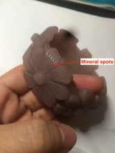 Load image into Gallery viewer, 54mm 100% natural light red/purple/white Quartzite (Shetaicui jade) carved galsang flower(格桑花) bangle XY96
