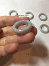 Load image into Gallery viewer, Size 6 1/2 100% natural type A light purple white jadeite band ring group AA110
