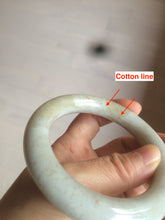 Load image into Gallery viewer, 56.4mm 100% Natural white/beige with floating dandelions chubby round cut nephrite jade bangle HT91
