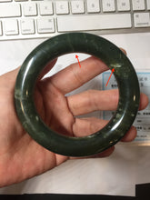 Load image into Gallery viewer, 57mm certified 100% Natural dark green/black Ocean Waves chubby round cut nephrite bangle HN186-0884
