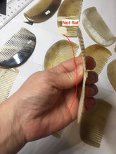 Load image into Gallery viewer, 11x5cm 100% Natural black yellow Buffalo Horn Comb big flaws group XY107
