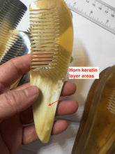 Load image into Gallery viewer, 12.5x4cm 100% Natural black brown yellow Buffalo Horn Rake Comb with Massage Handle (defects) group NJ2
