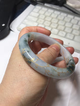 Load image into Gallery viewer, 58mm 100% Natural type A green purple white carved flowers and golden-painted round cut Jadeite Jade bangle PJ64
