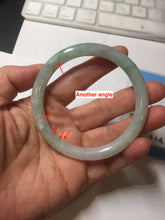 Load image into Gallery viewer, 57.5mm certified 100% natural Type A light green white round cut jadeite jade bangle PE11-3843
