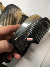 Load image into Gallery viewer, 15.5cm 100% Natural black yellow Buffalo Horn Comb with flaws group AW9
