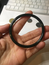 Load image into Gallery viewer, 54-64mm certified 100% Natural dark green black (青玉) slim round cut nephrite group Jade bangle HT106
