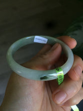 Load image into Gallery viewer, 52.5mm Certified Type A 100% Natural green/white Jadeite Jade oval bangle KS63-8403
