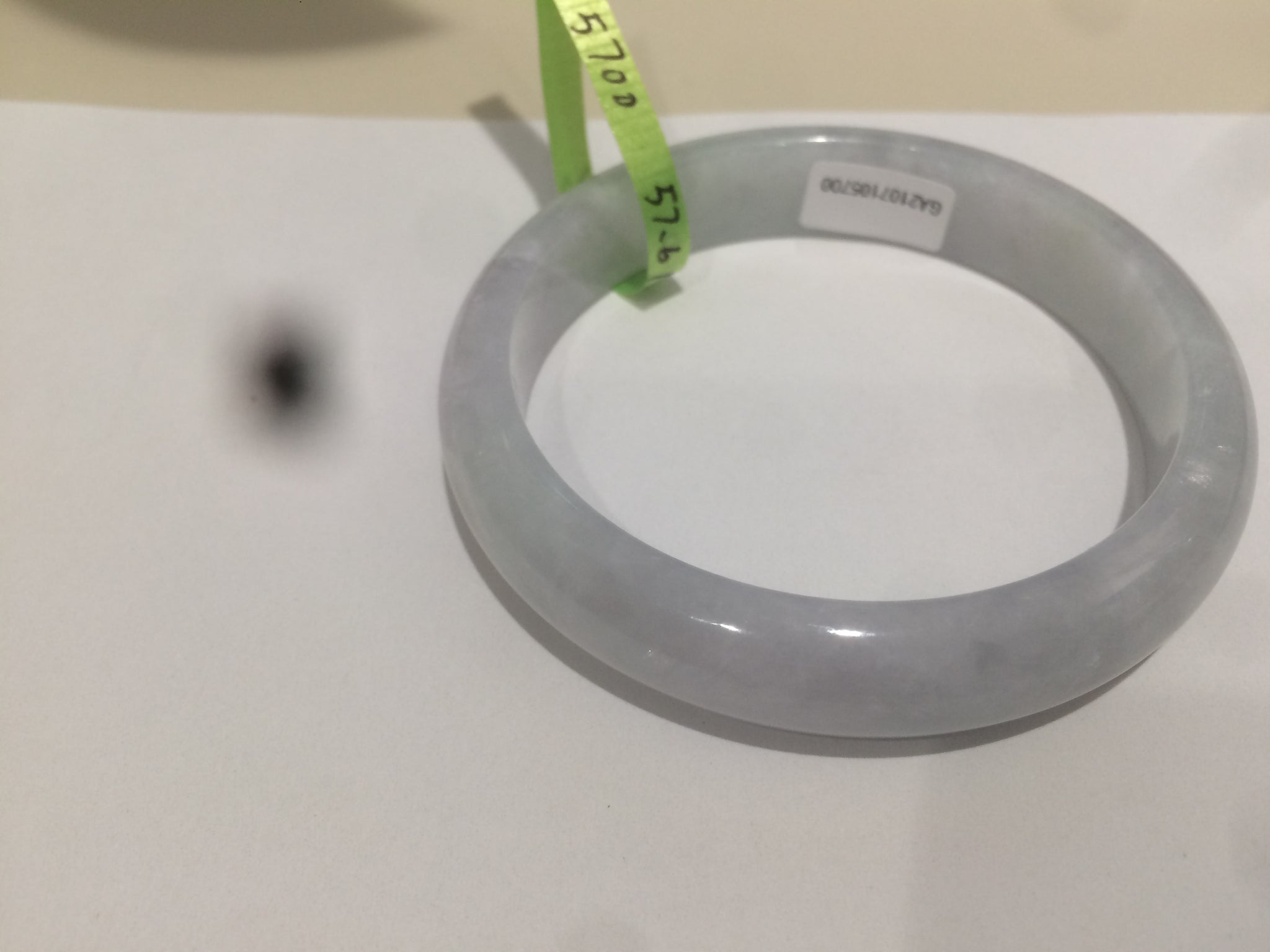 Load image into Gallery viewer, 57.1mm certified 100% natural icy green/white jadeite jade bangle AH30-5700