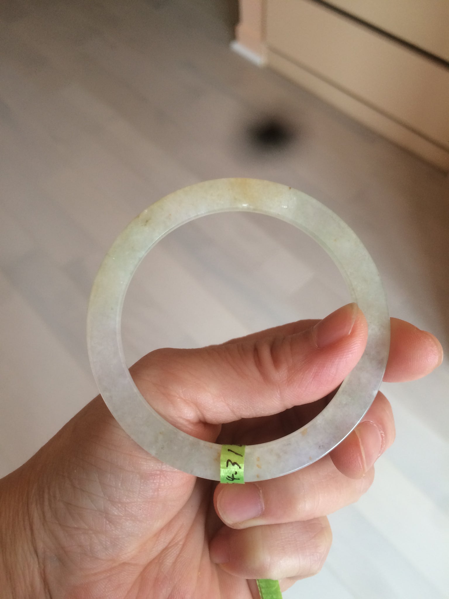 Load image into Gallery viewer, 54.3mm certified Type A 100% Natural icy light green/yellow thin Jadeite bangle AH51-1455
