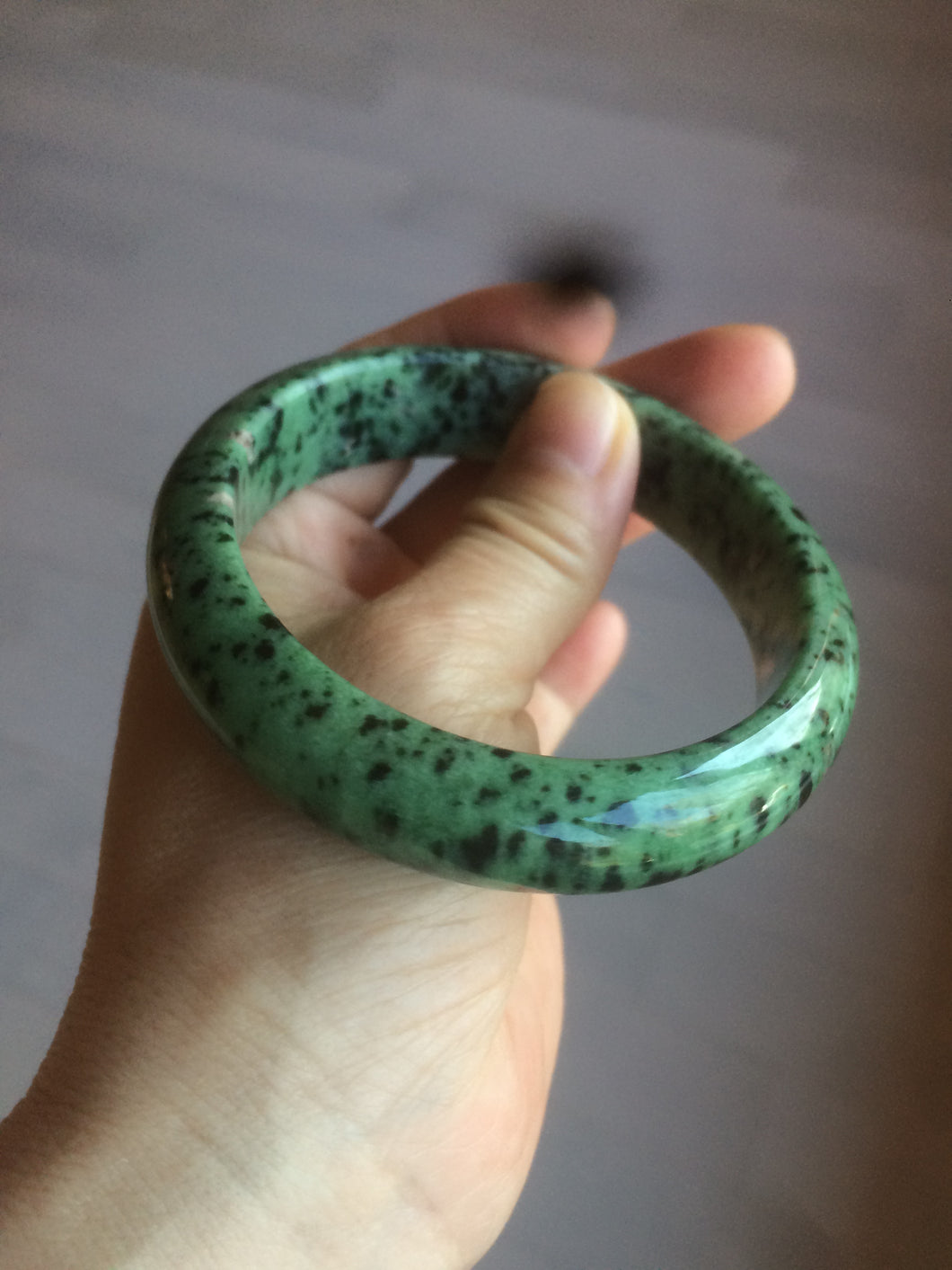 61mm 100% natural green/red/black Epidote (红绿宝)bangle CB60-1