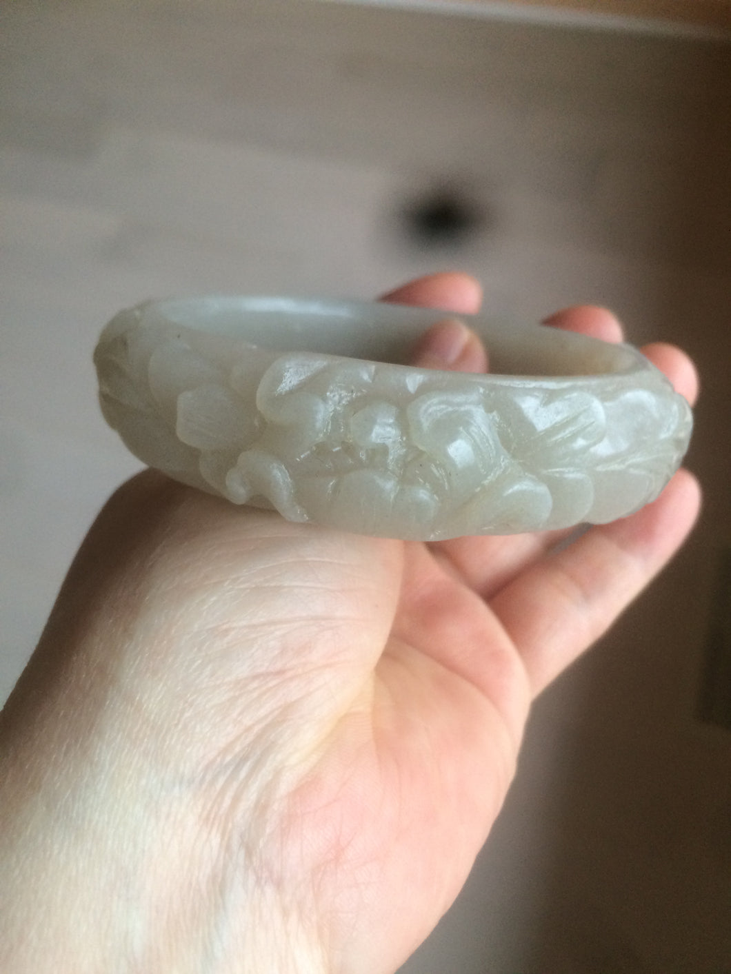 63.6mm 100% natural light pale pink/gray Quartzite (Shetaicui jade) Phoenix and Peony bangle XY8