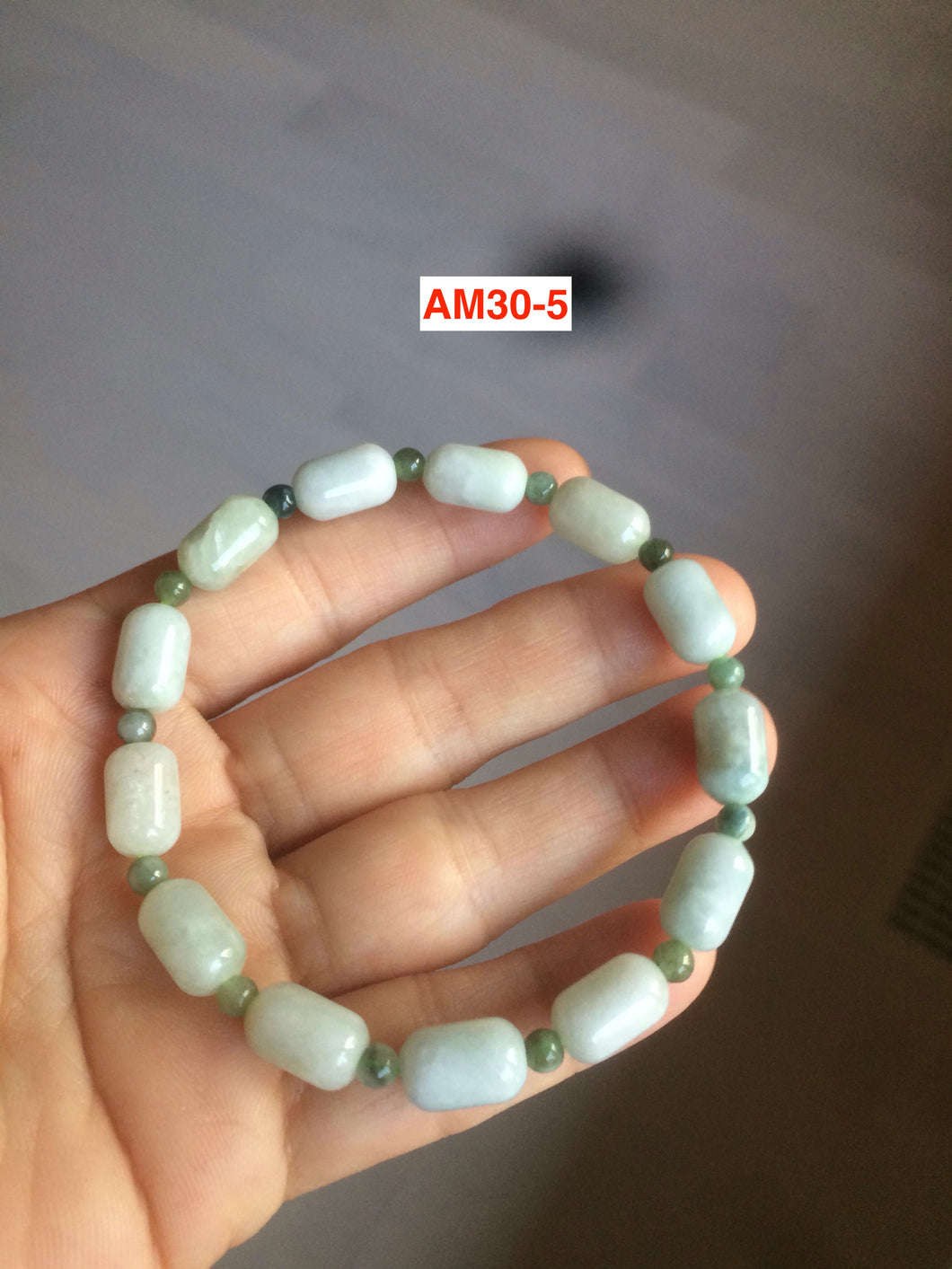 100% natural green/white type A jadeite jade Capsule bead bracelet AM30