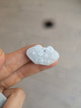 Load image into Gallery viewer, 100% Natural green/white Jadeite Jade healthy and longevity lock pendant AQ49
