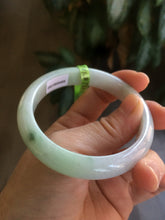 Load image into Gallery viewer, 54.6mm certified type A 100% Natural green/white Jadeite Jade bangle U61-4938
