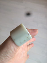 Load image into Gallery viewer, 100% Natural beige with brown flying dandelions nephrite Jade men&#39;s thumb ring HE10
