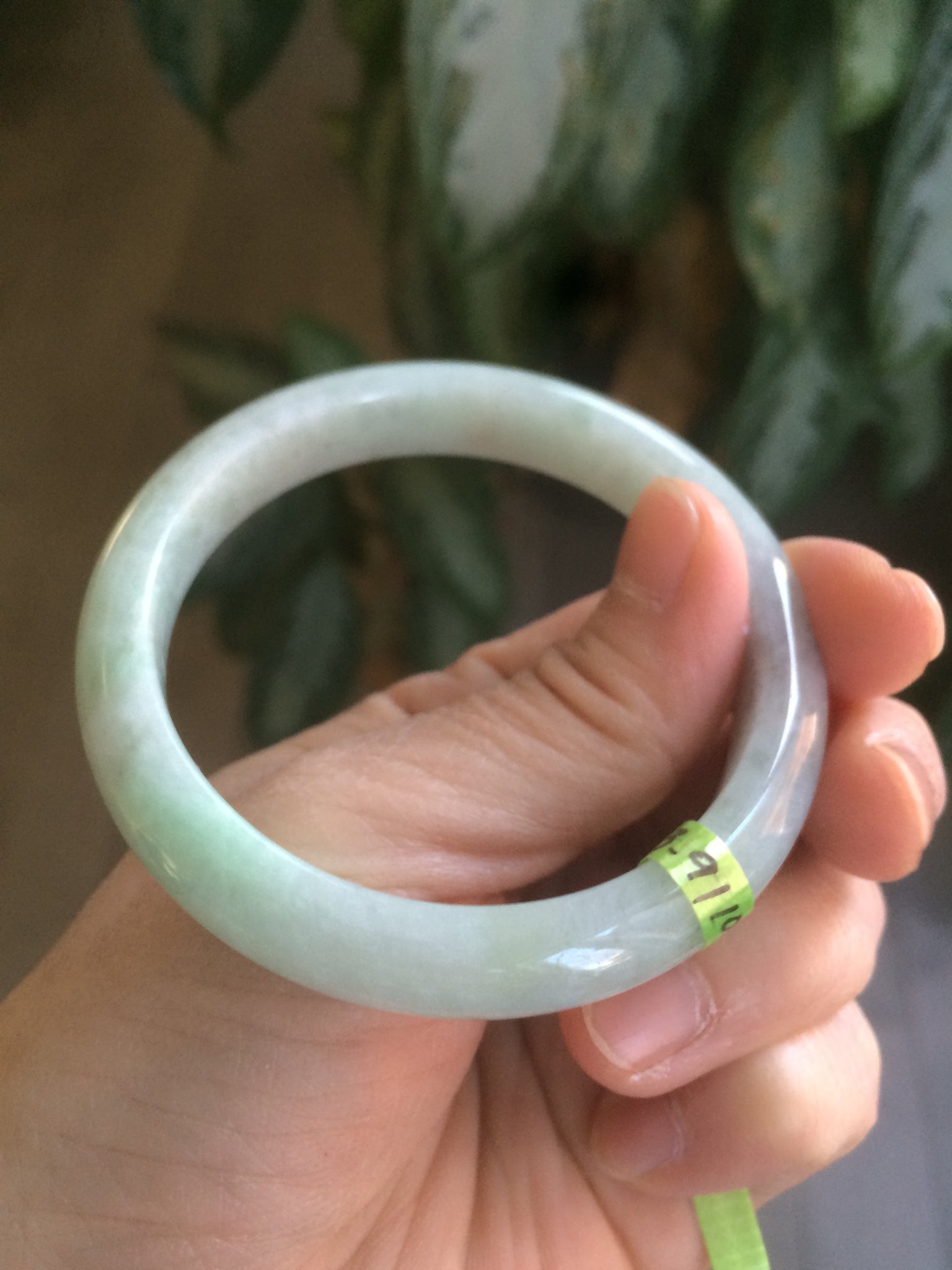 Load image into Gallery viewer, 53mm Certified Type A 100% Natural light green/purple Jadeite jade bangleZ90-2746