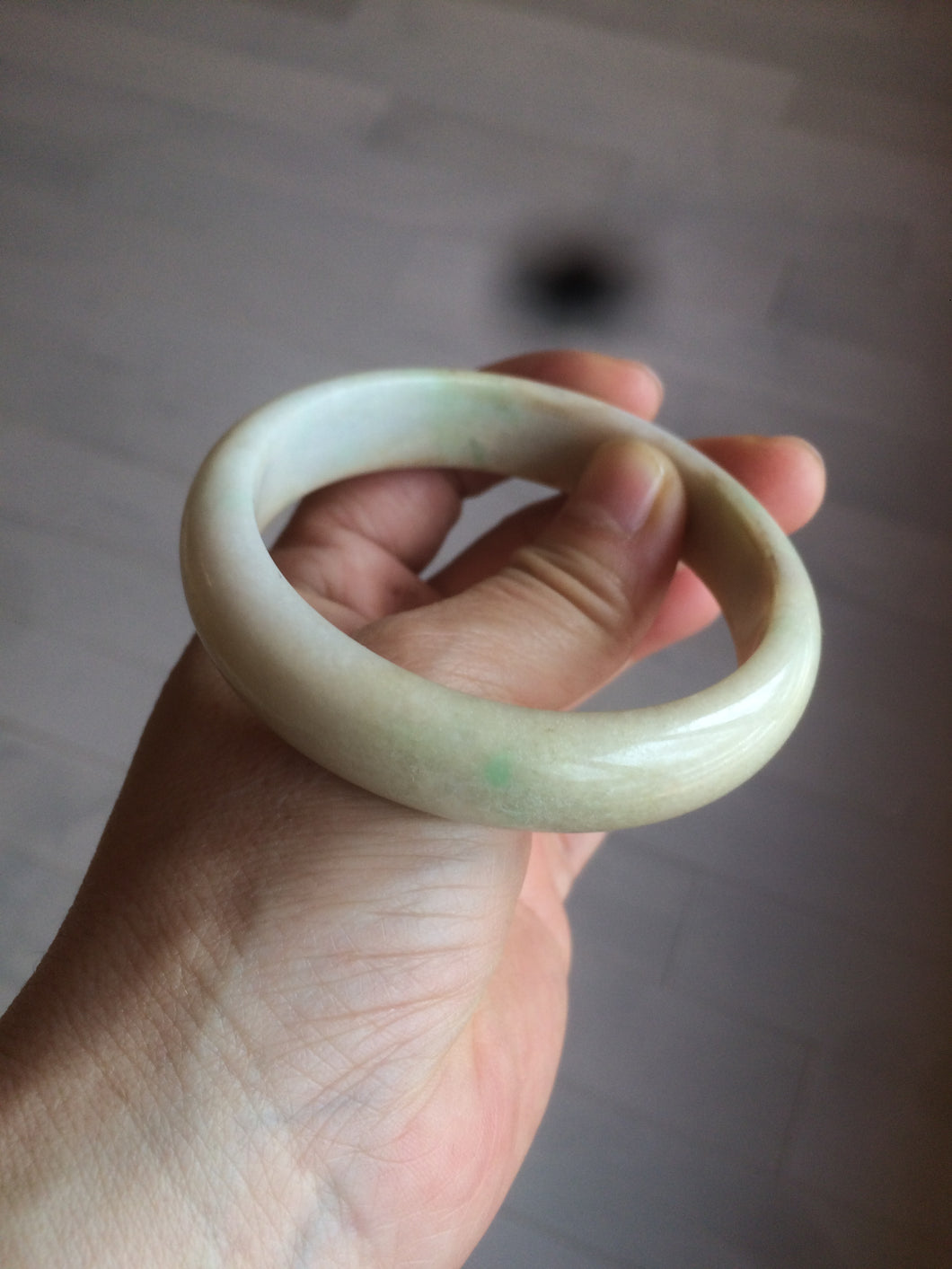 58.3mm Type A 100% Natural sunny green/yellow Jadeite bangle AF75