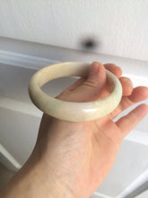 Load image into Gallery viewer, 58.3mm Type A 100% Natural sunny green/yellow Jadeite bangle AF75
