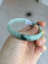 Load image into Gallery viewer, 53.5mm Certified type A 100% Natural light green/yellow/green floating flower oval jadeite jade bangle AC32-5313

