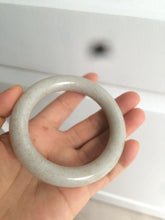 Load image into Gallery viewer, 56.8mm 100% Natural white/beige with floating dandelions chubby round cut nephrite jade bangle HE12
