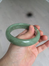 Load image into Gallery viewer, 60.8mm certified 100% Natural green/yellow nephrite Jade bangle HT48-8448
