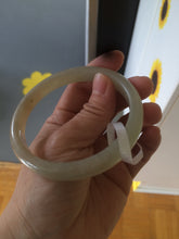 Load image into Gallery viewer, Sale! Certified 61mm 100% Natural light green/ yellow nephrite Jade bangle J36-1121
