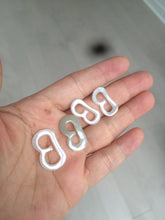 Load image into Gallery viewer, 100% natural icy watery jadeite jade Initial letter B pendant necklace Y123
