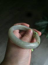 Load image into Gallery viewer, 54.7mm certified 100% natural type yellow/green jadeite jade bangle Z92-8520
